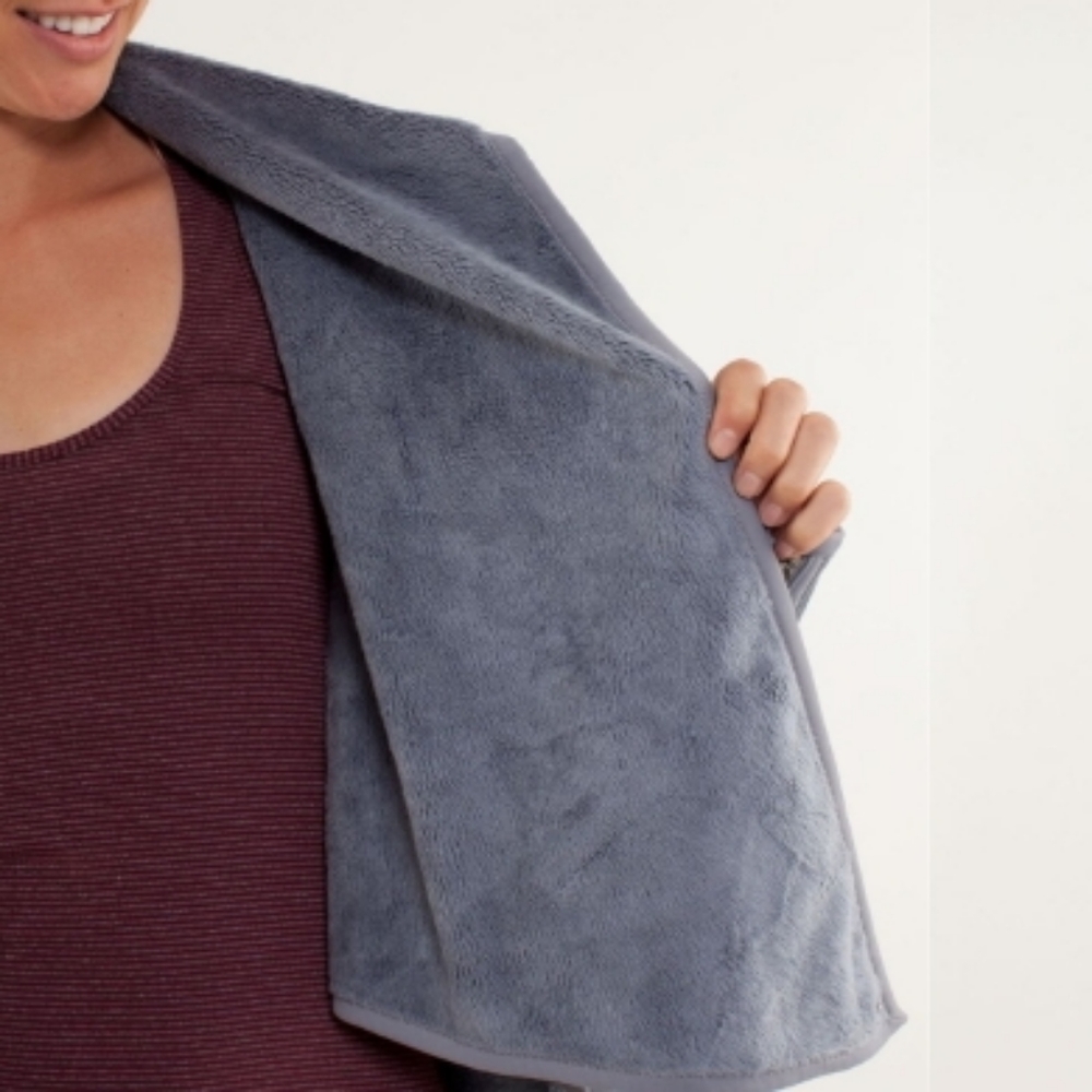 Lululemon Presence Of Mind Wrap 6/8 Small/Medium - Picture 3 of 13